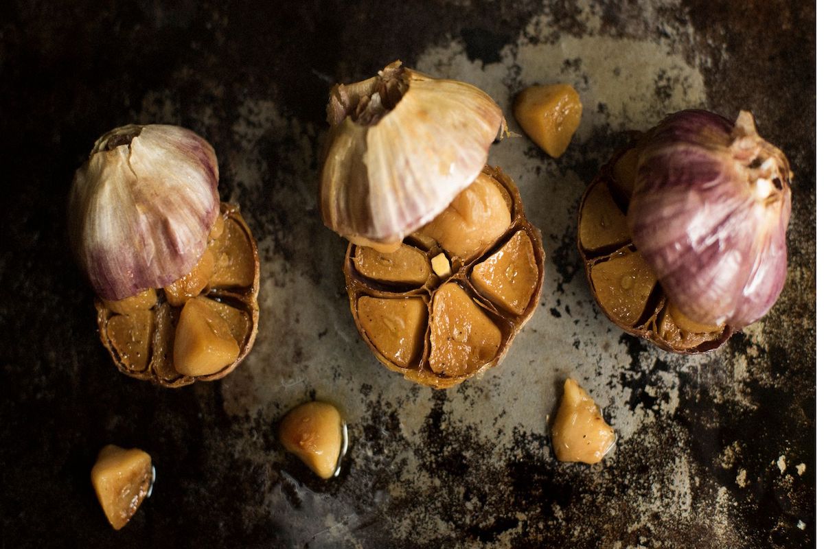 How to Roast Whole Garlic